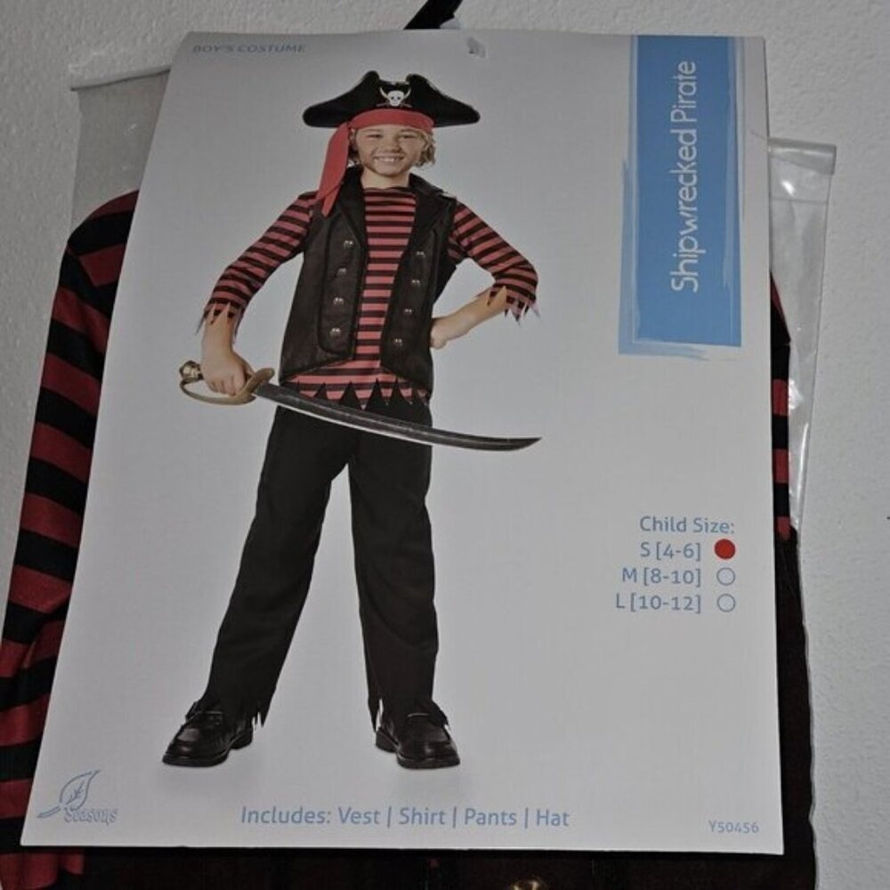 NEW Shipwrecked Pirate Halloween Costume Child Small 4-6 Vest Shirt Pants Hat